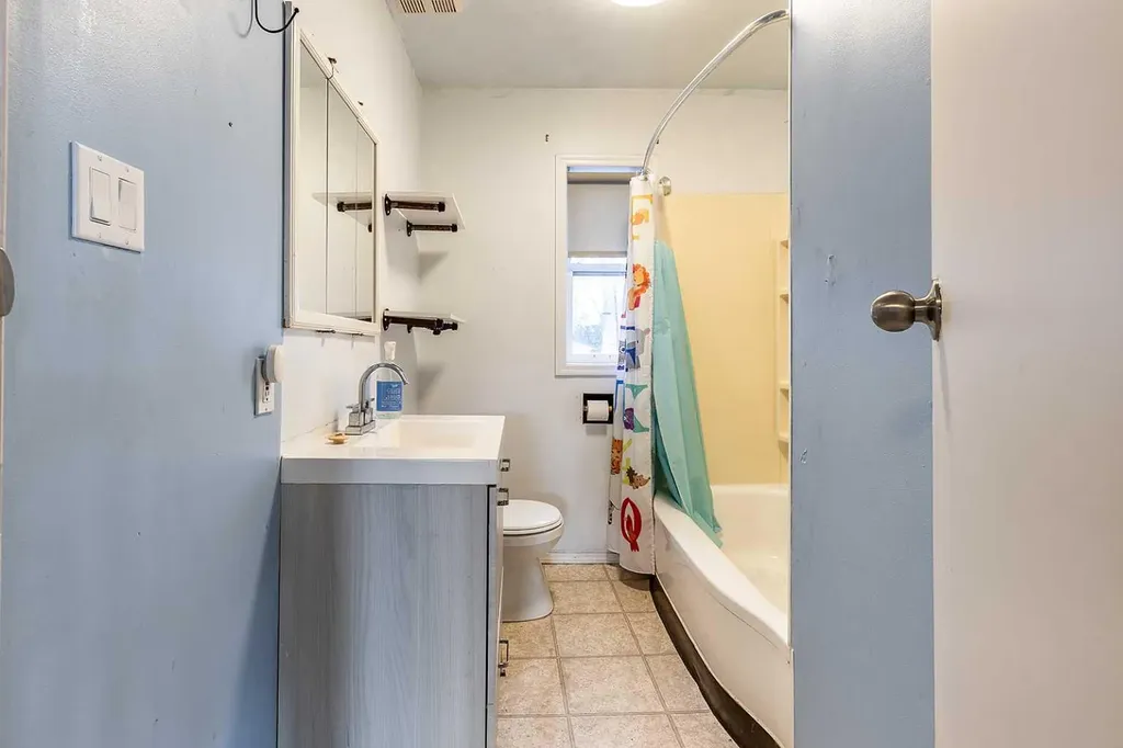 1152 Braemar Street SE Medicine Hat AB T1A 0W2