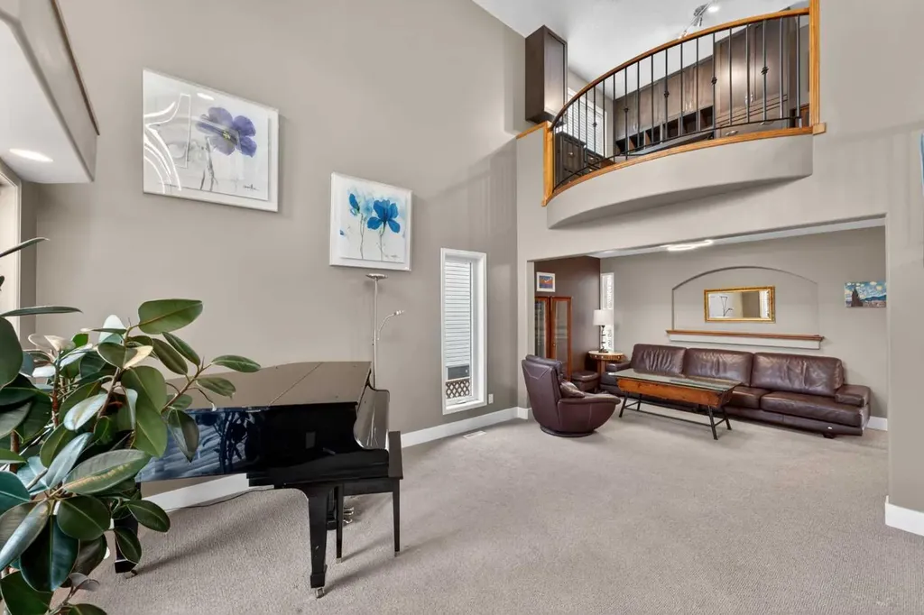 111 Valley Ponds Crescent NW Calgary AB T3B 5T7