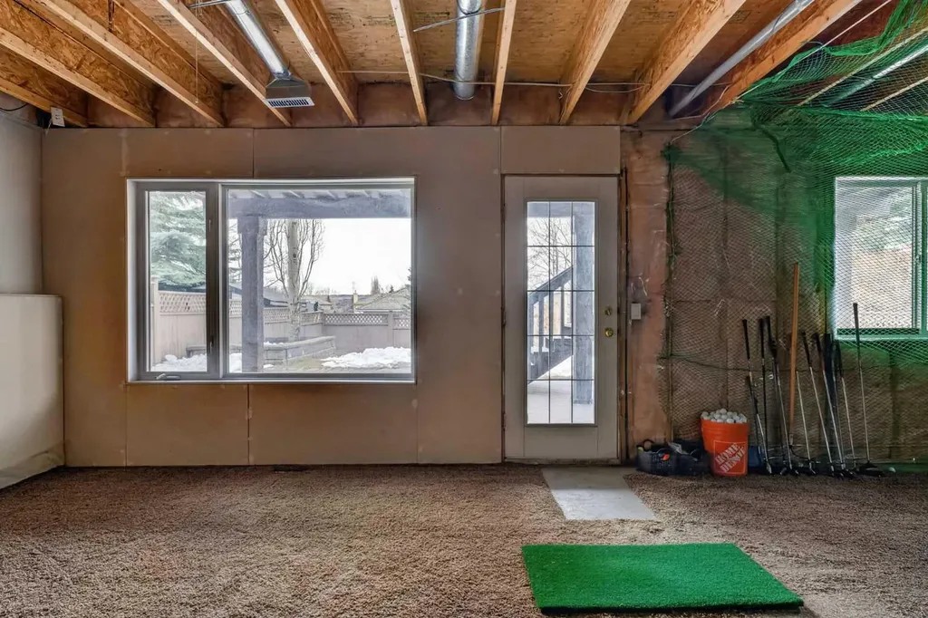 111 Valley Ponds Crescent NW Calgary AB T3B 5T7