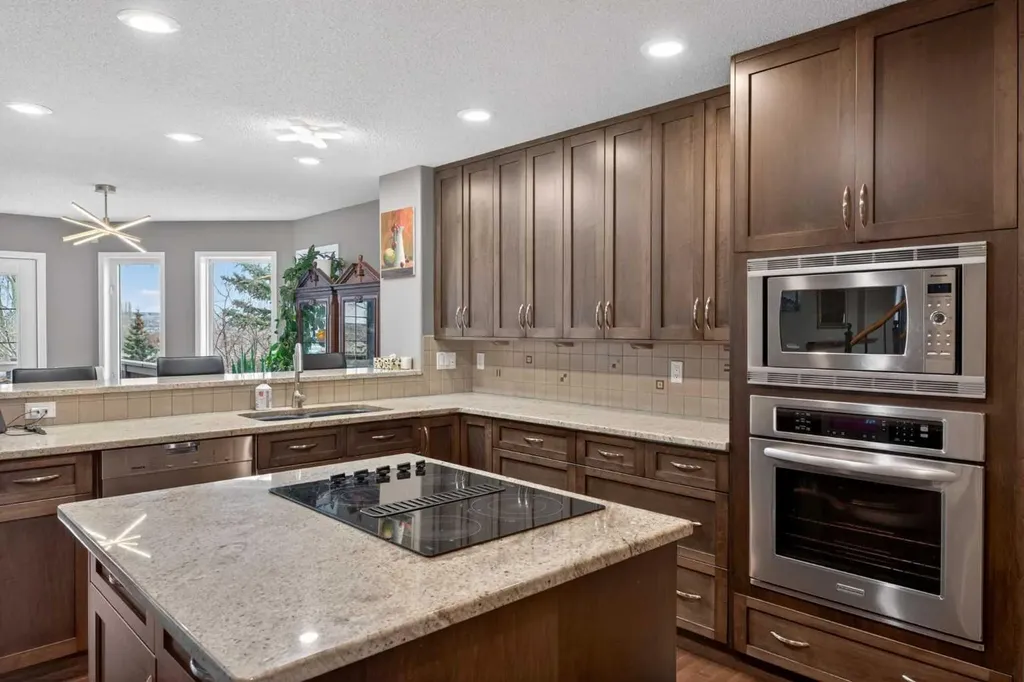 111 Valley Ponds Crescent NW Calgary AB T3B 5T7