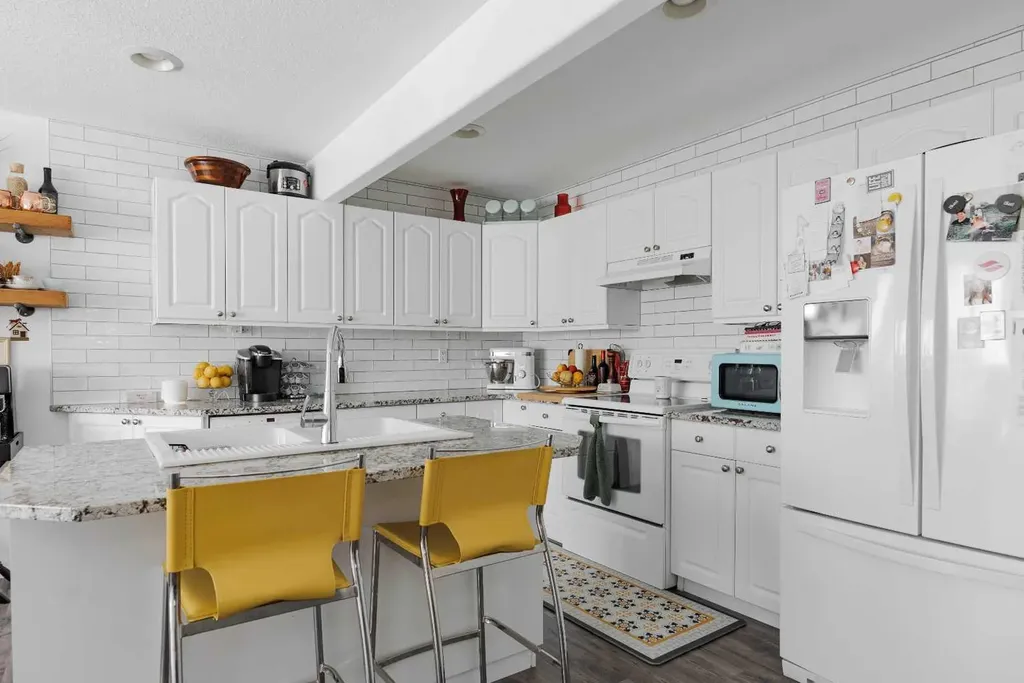 97 Wilson Drive Fort Mcmurray AB T9H 5R4