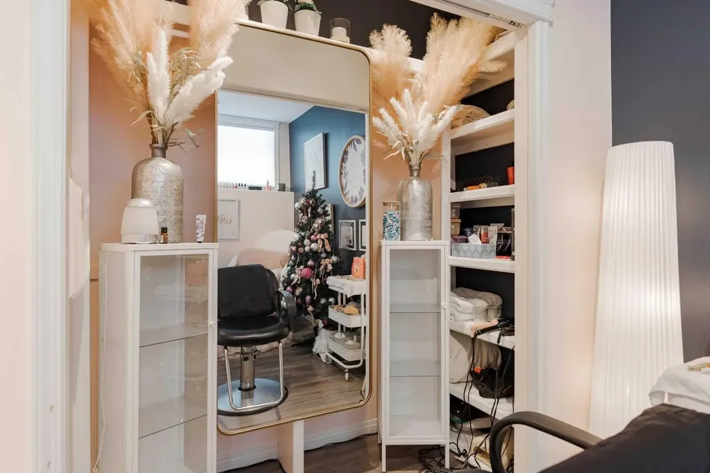 97 Wilson Drive Fort Mcmurray AB T9H 5R4