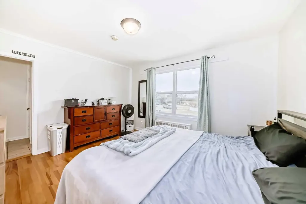 10 Poplar Crescent Springbrook AB T4S 1V3