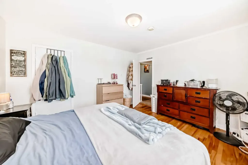 10 Poplar Crescent Springbrook AB T4S 1V3