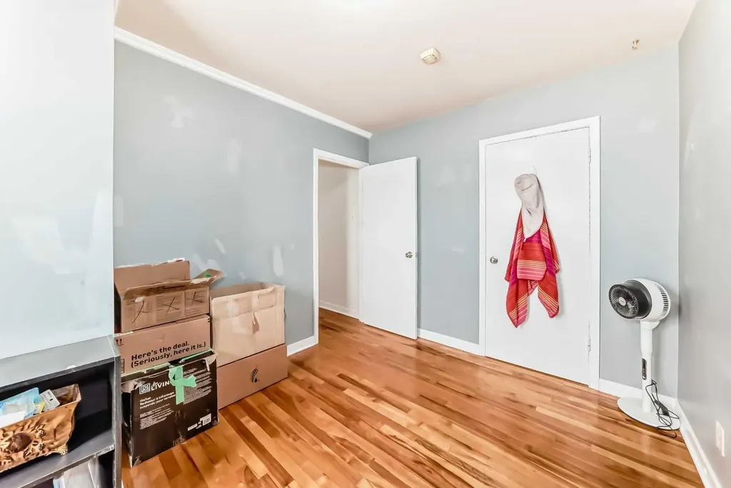10 Poplar Crescent Springbrook AB T4S 1V3