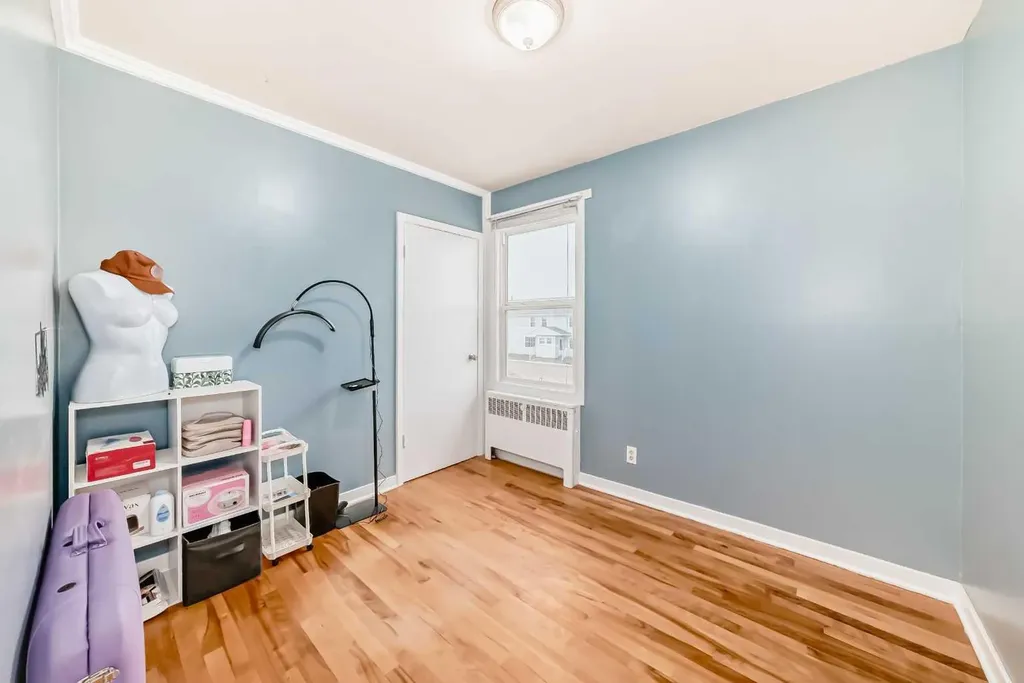 10 Poplar Crescent Springbrook AB T4S 1V3
