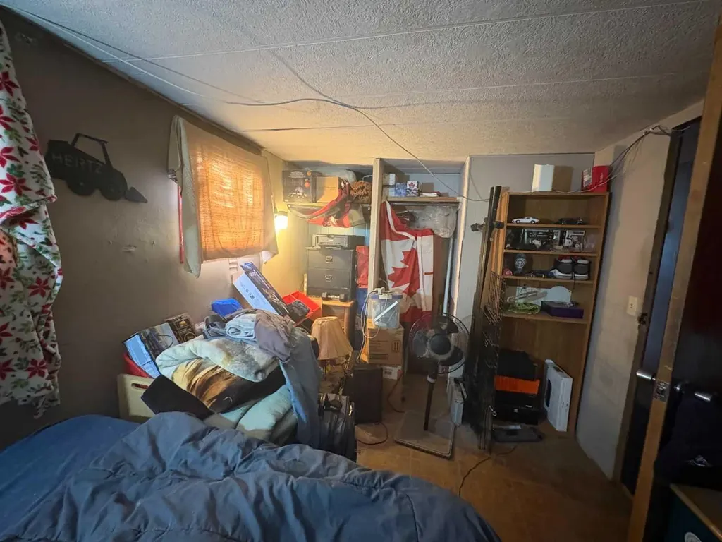 5311 60 Street Rocky Mountain House AB T4T 1N1