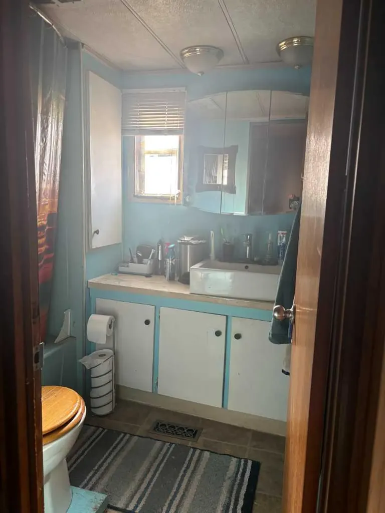 5311 60 Street Rocky Mountain House AB T4T 1N1