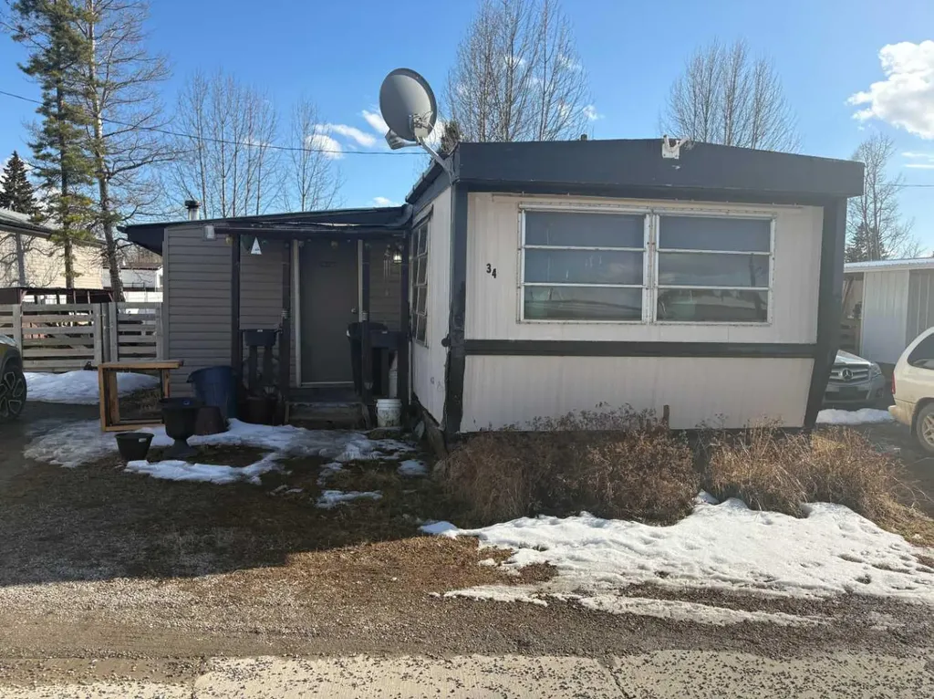 5311 60 Street Rocky Mountain House AB T4T 1N1