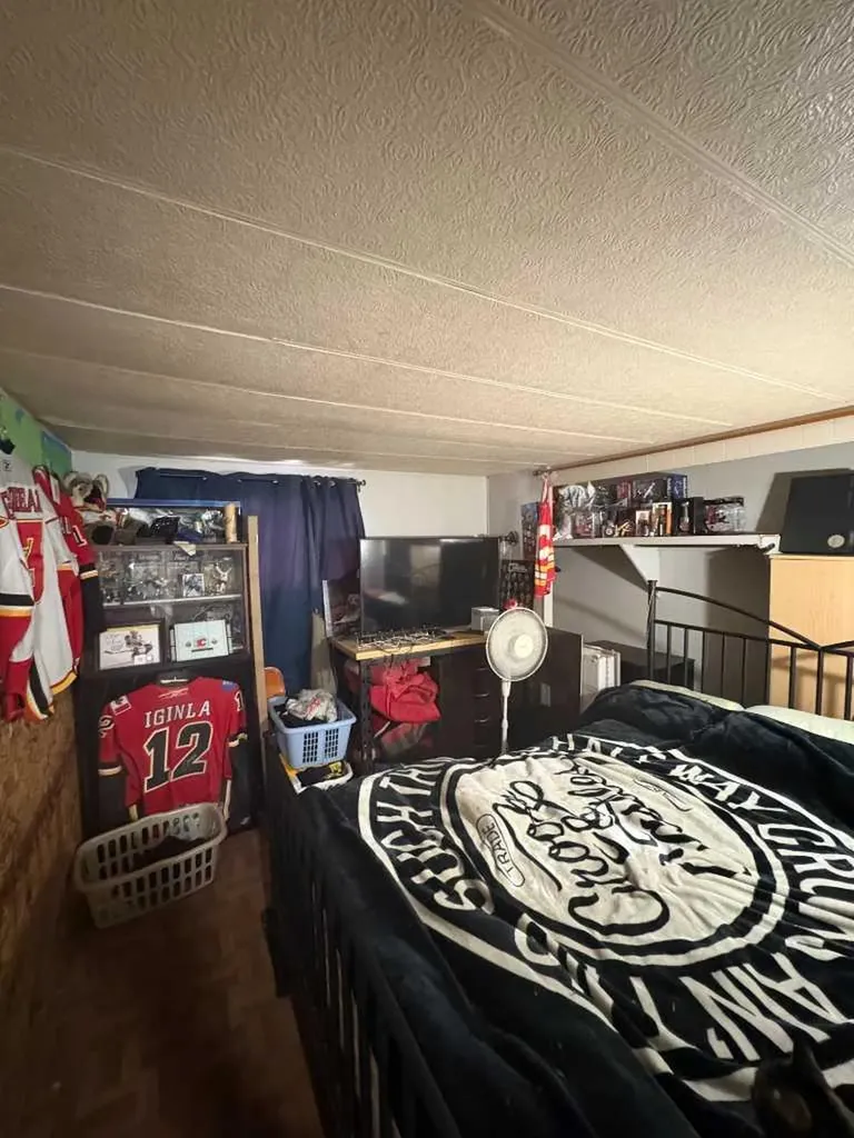 5311 60 Street Rocky Mountain House AB T4T 1N1