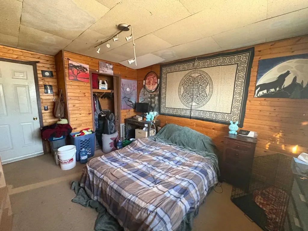 5311 60 Street Rocky Mountain House AB T4T 1N1