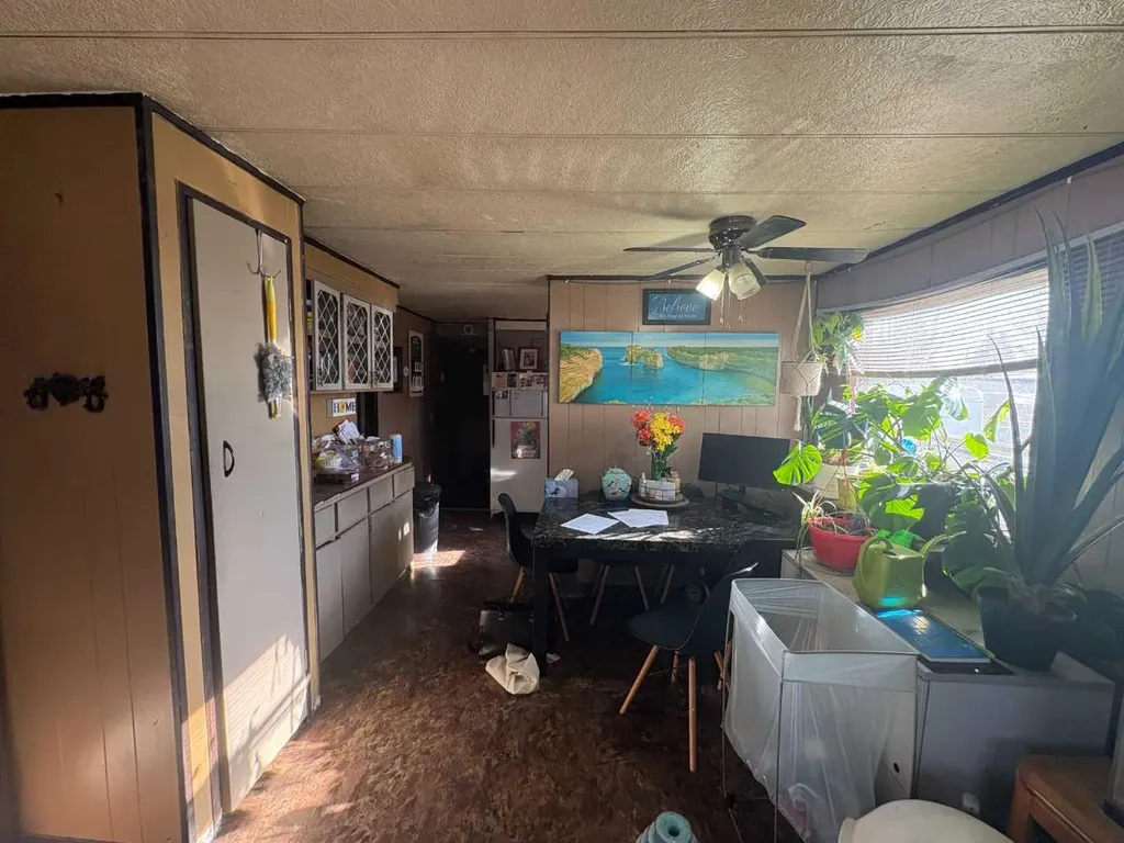 5311 60 Street Rocky Mountain House AB T4T 1N1