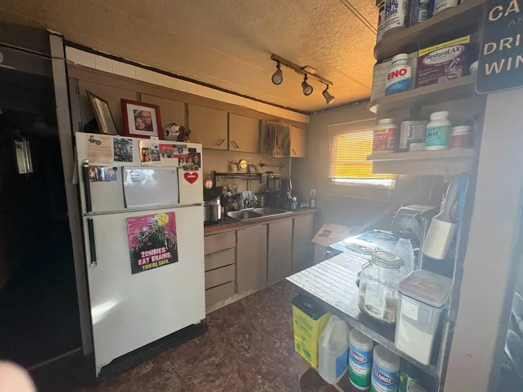 5311 60 Street Rocky Mountain House AB T4T 1N1