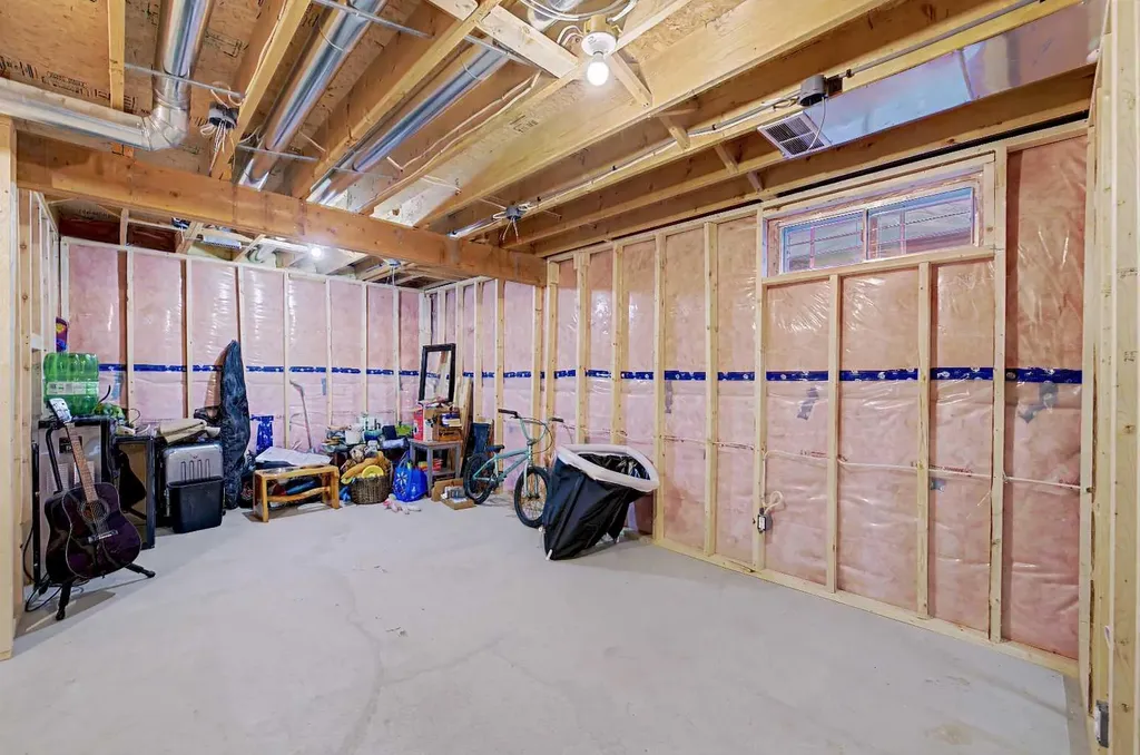 339 Coverdale Court NE Calgary AB T3K 4J8