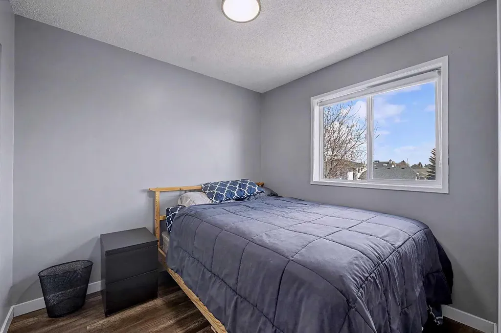 339 Coverdale Court NE Calgary AB T3K 4J8