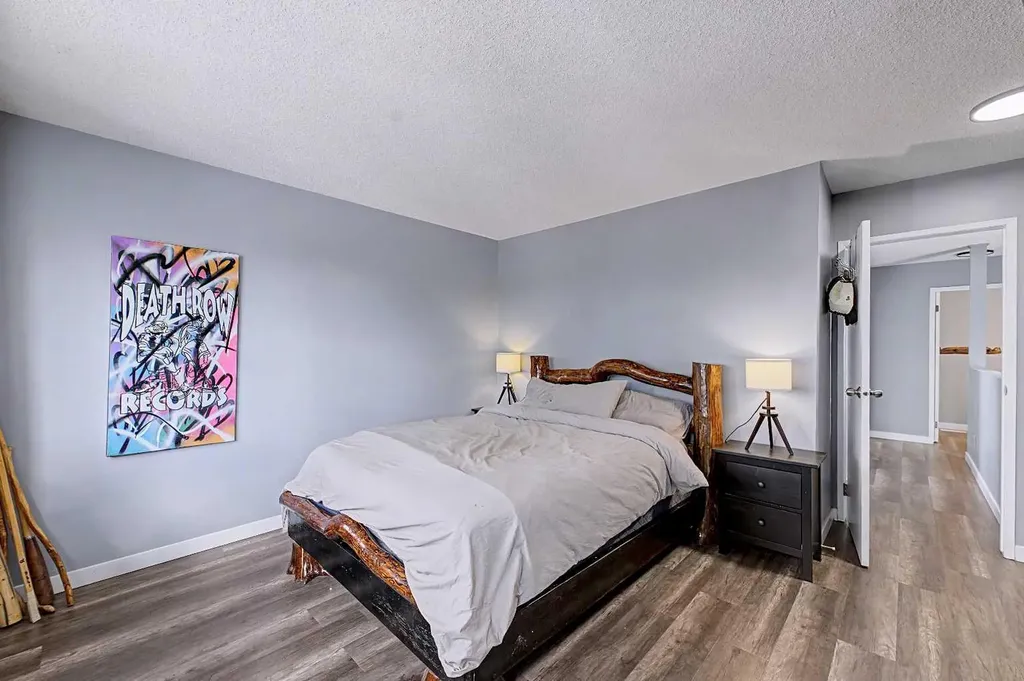 339 Coverdale Court NE Calgary AB T3K 4J8