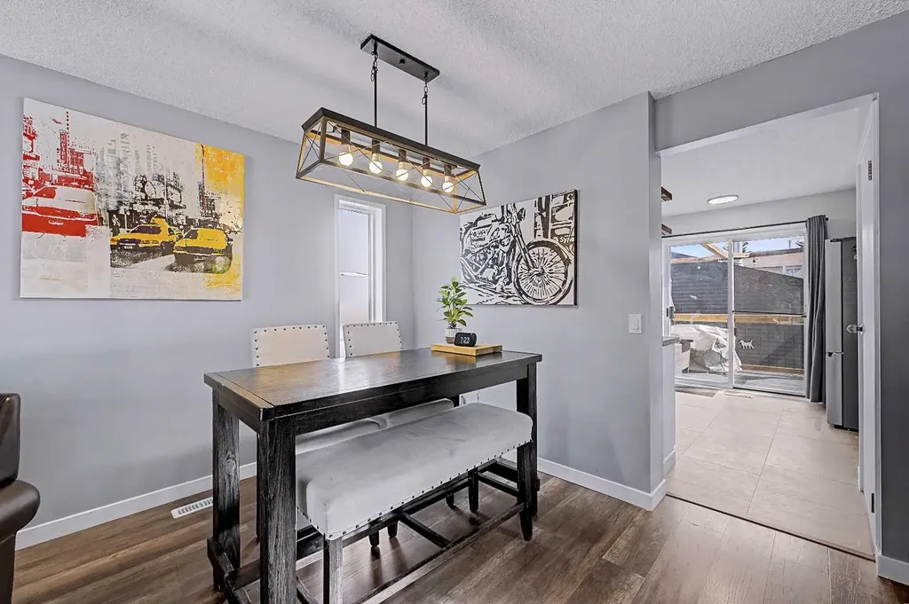339 Coverdale Court NE Calgary AB T3K 4J8