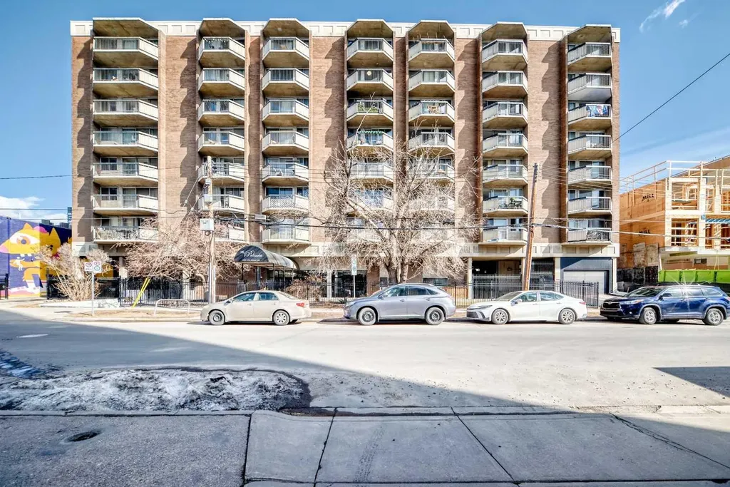 340 14 Avenue SW Calgary AB T2R 1H4
