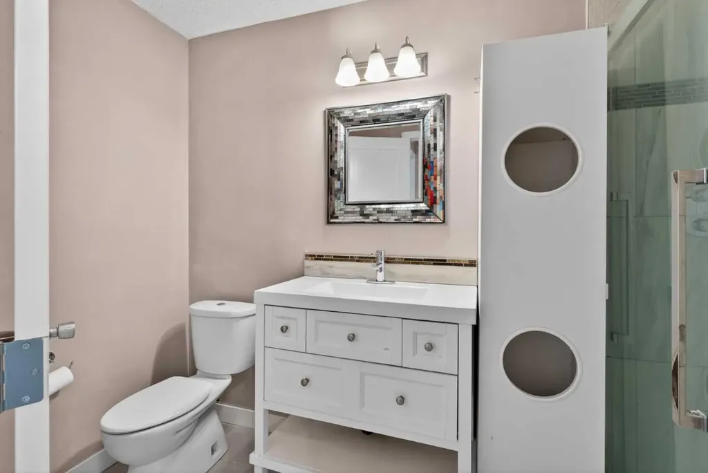 32 Fallingworth Court NE Calgary AB T3J1G4