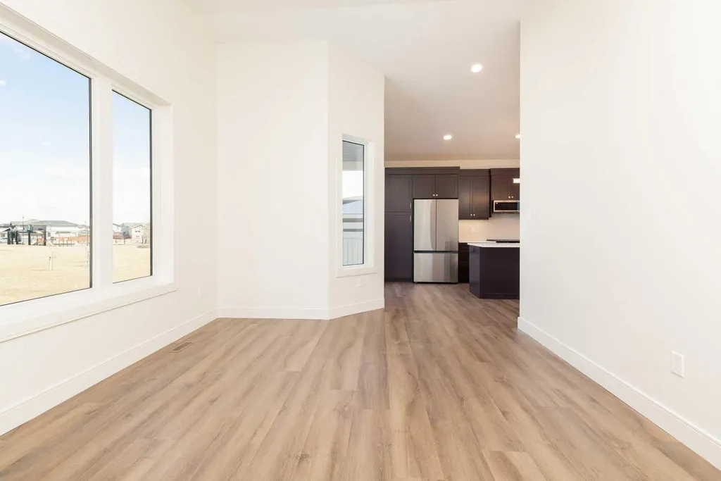 561 Malahat Green W Lethbridge AB T1J 5H1