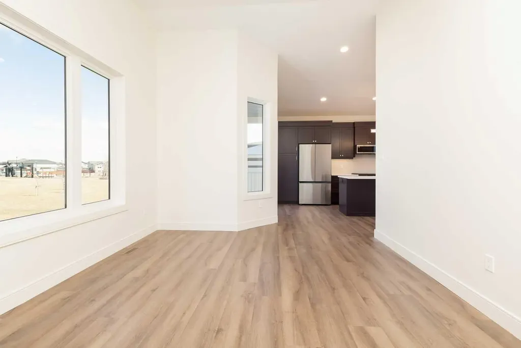 561 Malahat Green W Lethbridge AB T1J 5H1