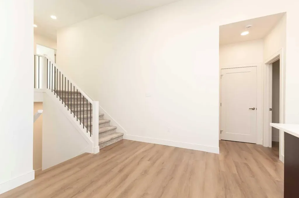 561 Malahat Green W Lethbridge AB T1J 5H1