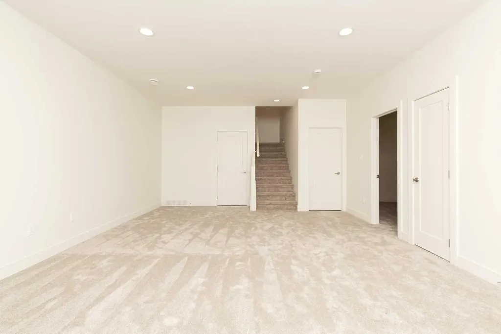 561 Malahat Green W Lethbridge AB T1J 5H1