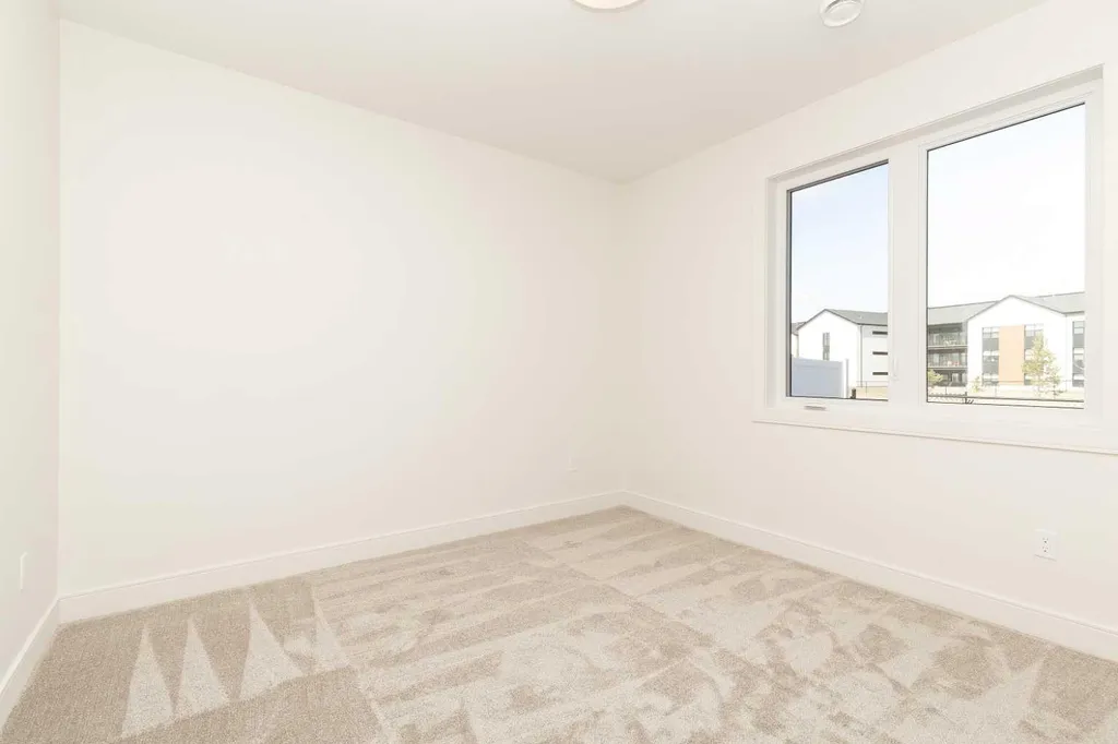561 Malahat Green W Lethbridge AB T1J 5H1