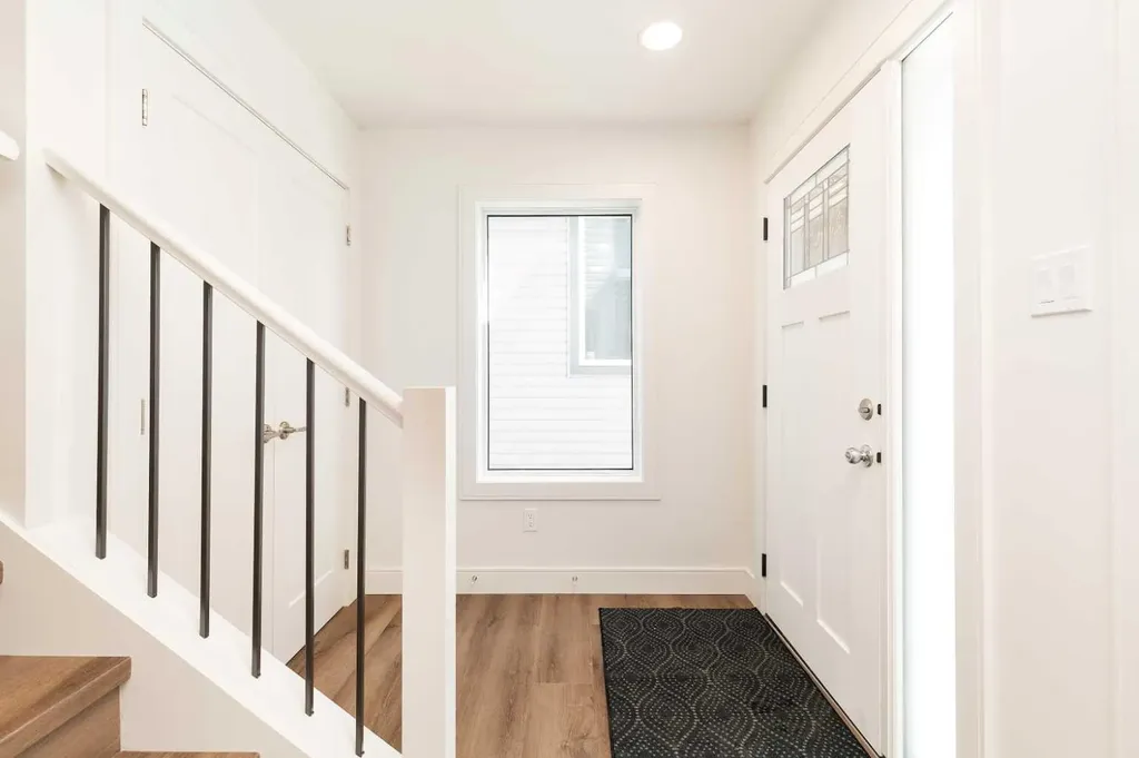 561 Malahat Green W Lethbridge AB T1J 5H1