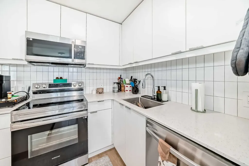 8500 19 Avenue SE Calgary AB T2A 0M8