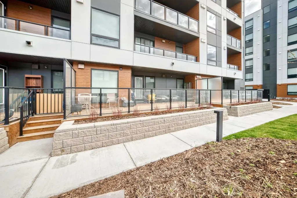 8500 19 Avenue SE Calgary AB T2A 0M8
