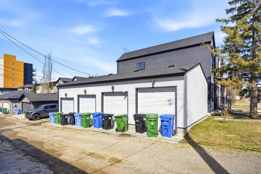 5103 6 Street SW Calgary AB T2V 1J6