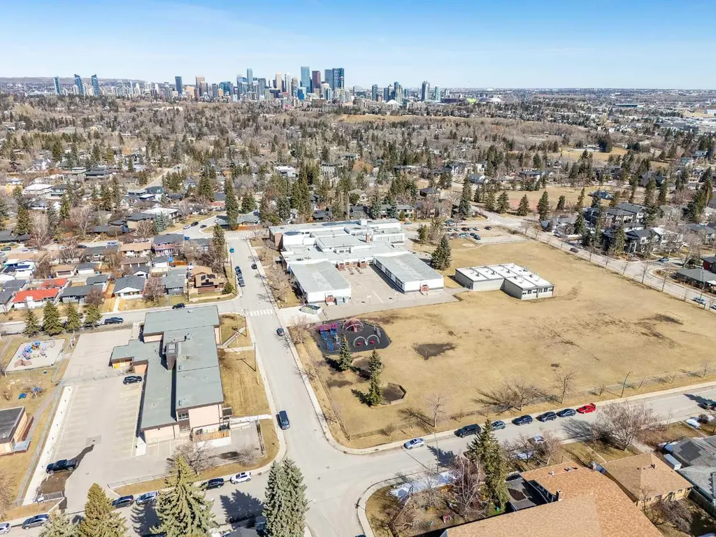 5103 6 Street SW Calgary AB T2V 1J6