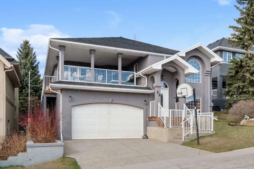 48 Headlands Close Cochrane AB T4C 1M3