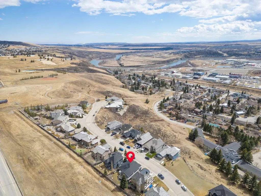 48 Headlands Close Cochrane AB T4C 1M3