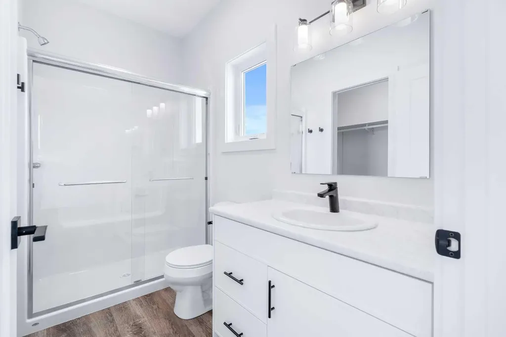 1308 56 Avenue Lloydminster AB T9V 3T4
