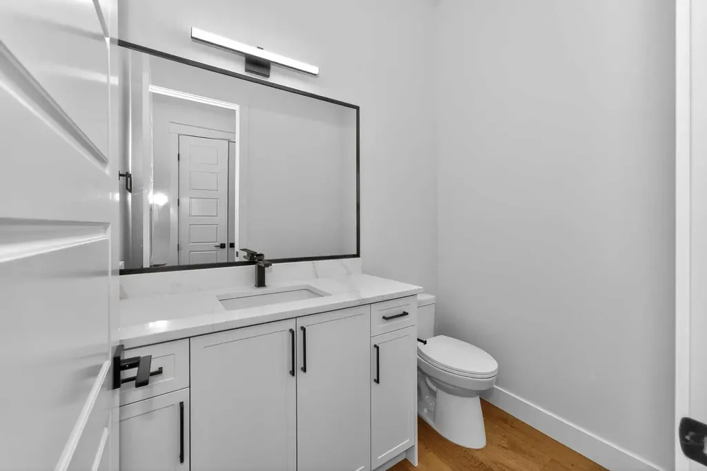 380 Watercrest Place Chestermere AB T1X 2Y7