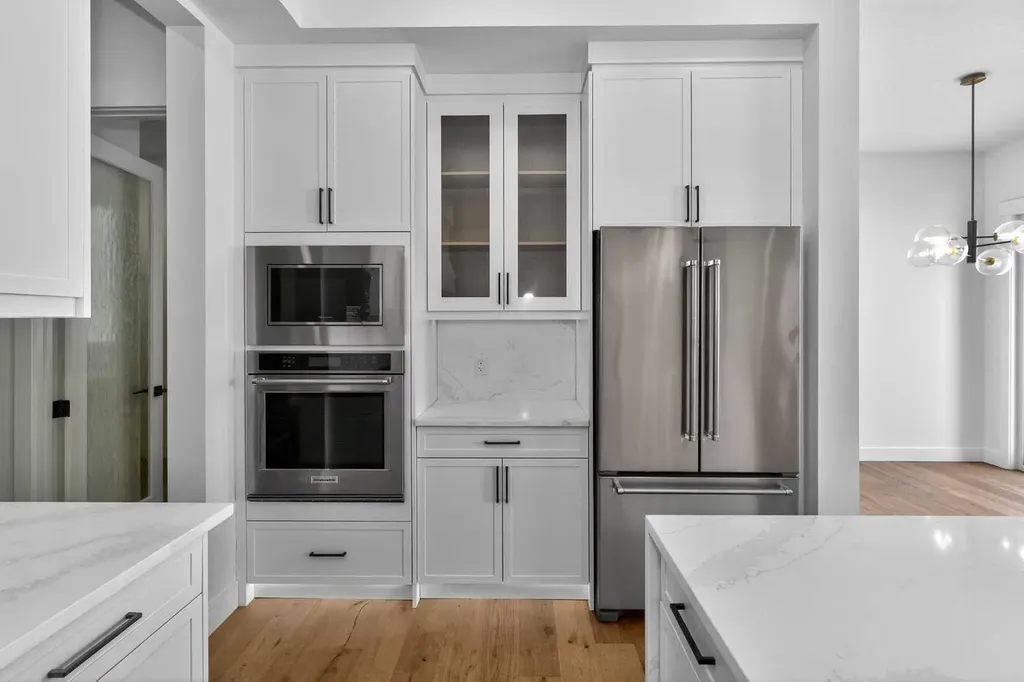 380 Watercrest Place Chestermere AB T1X 2Y7