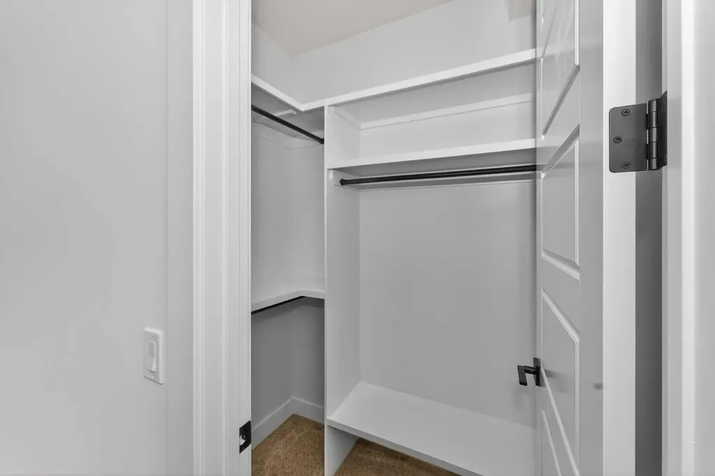 380 Watercrest Place Chestermere AB T1X 2Y7