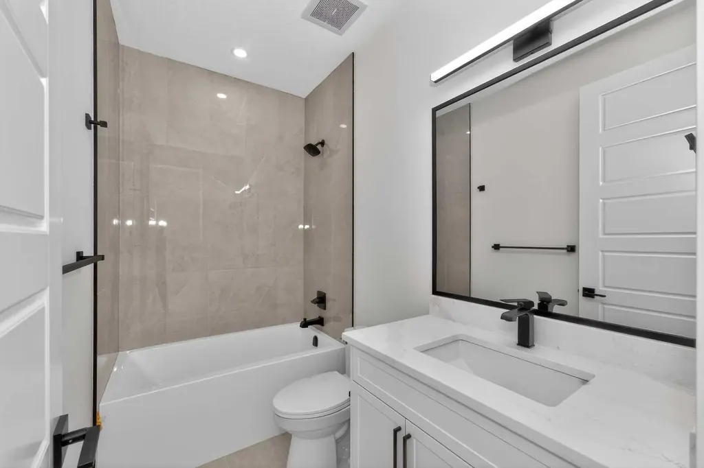 380 Watercrest Place Chestermere AB T1X 2Y7