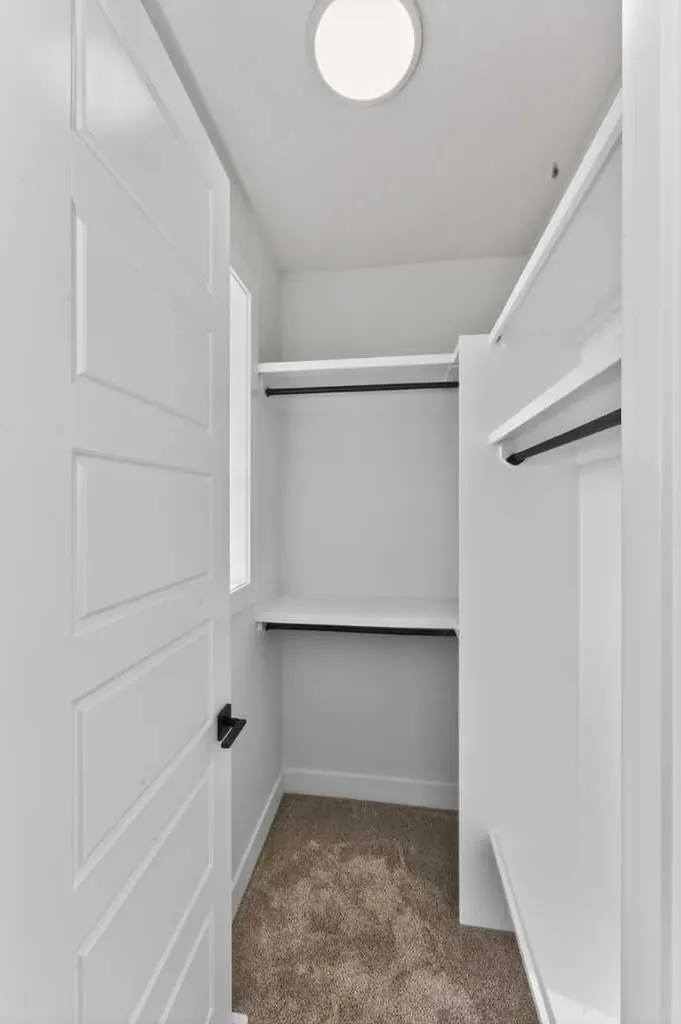 380 Watercrest Place Chestermere AB T1X 2Y7