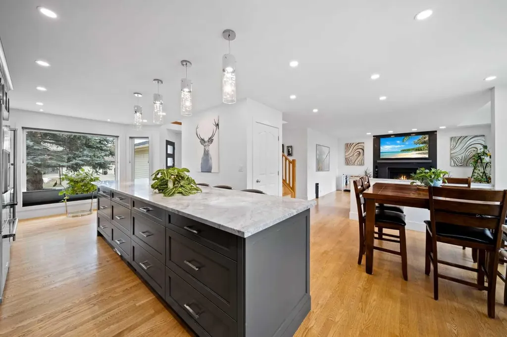 90 Riverview Circle SE Calgary AB T2C4K1