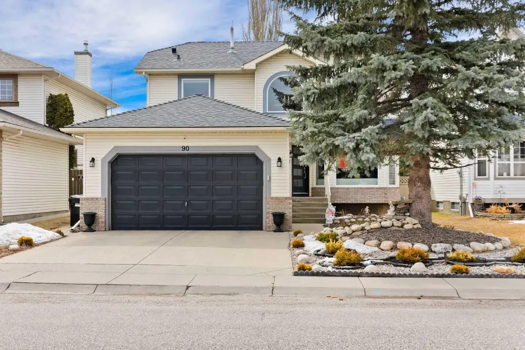 90 Riverview Circle SE Calgary AB T2C4K1