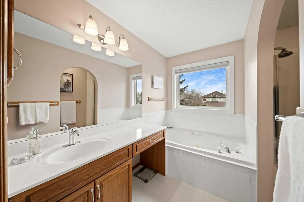 90 Riverview Circle SE Calgary AB T2C4K1