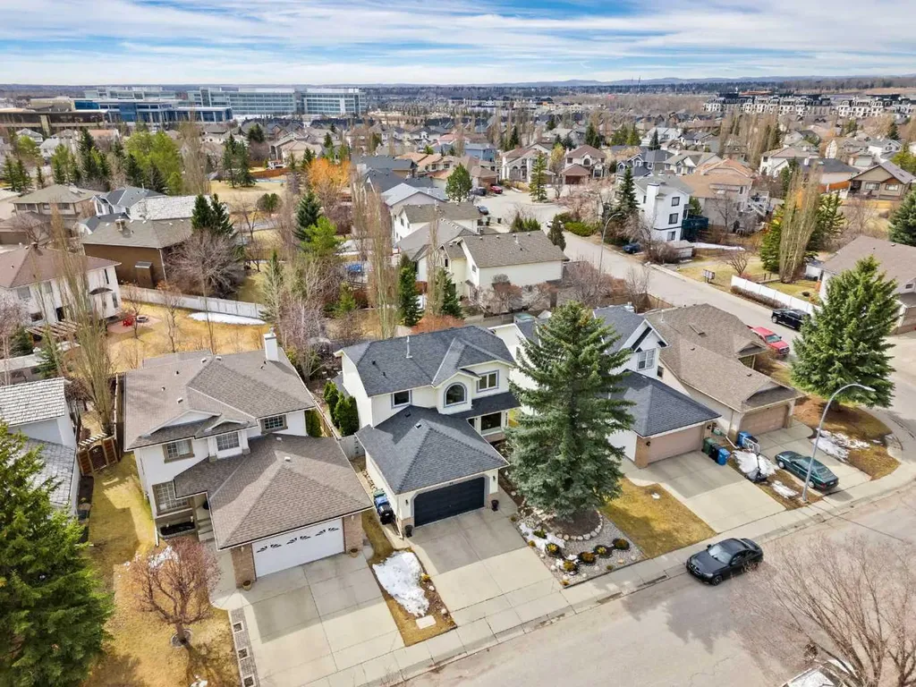 90 Riverview Circle SE Calgary AB T2C4K1