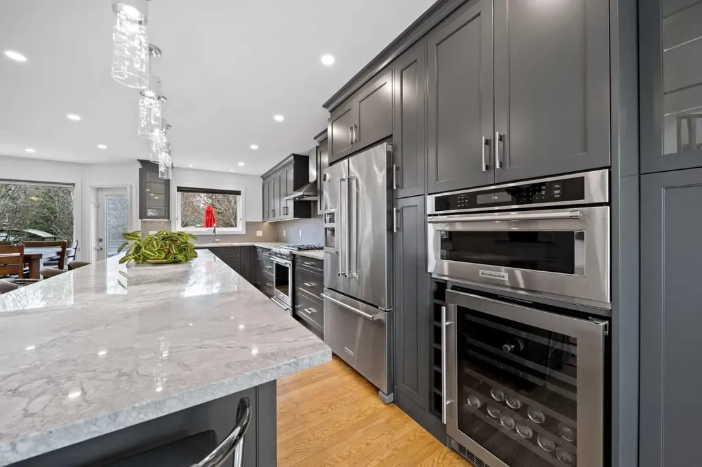 90 Riverview Circle SE Calgary AB T2C4K1