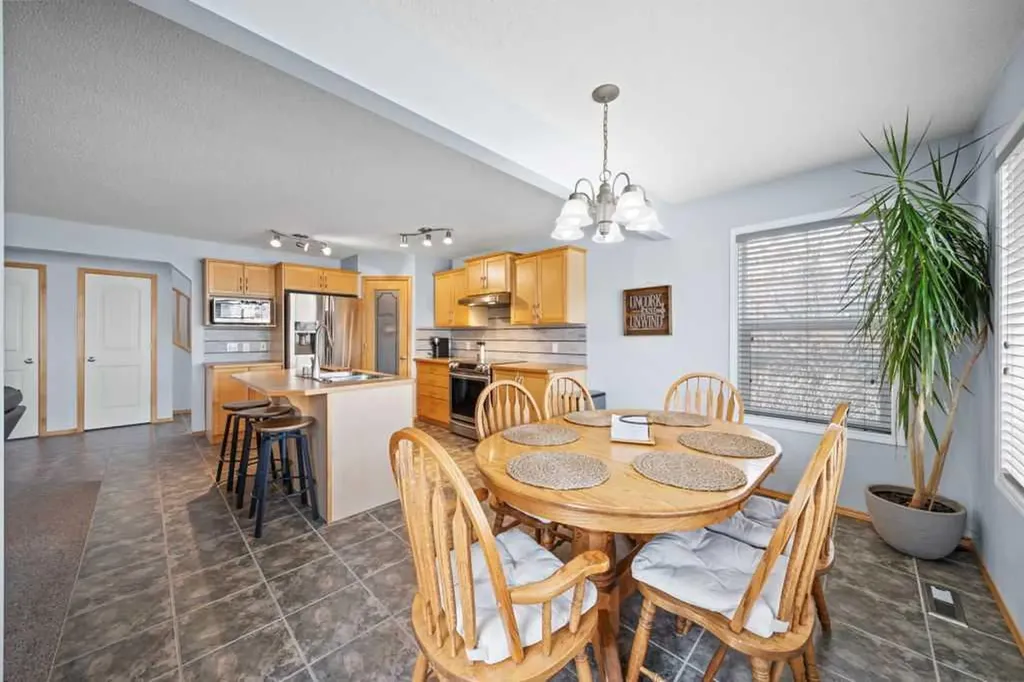 190 Brightonstone Bay SE Calgary AB T2Z4W4