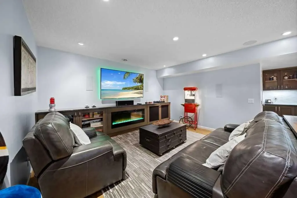 190 Brightonstone Bay SE Calgary AB T2Z4W4