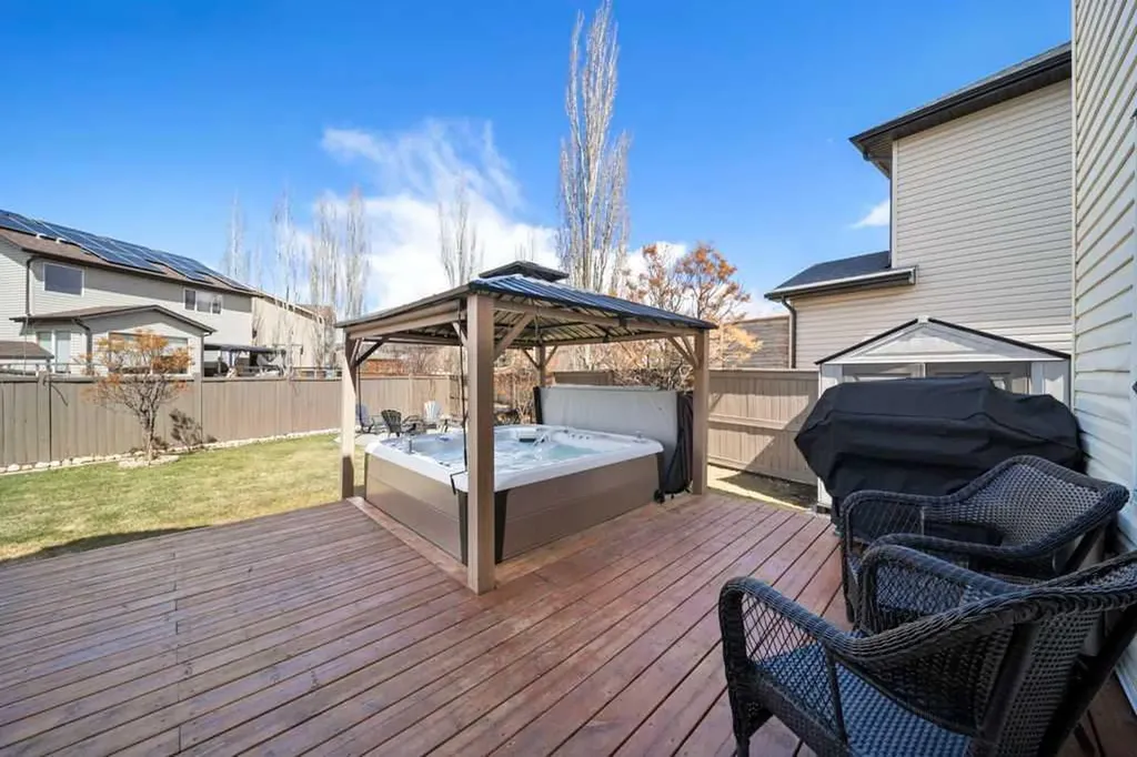 190 Brightonstone Bay SE Calgary AB T2Z4W4