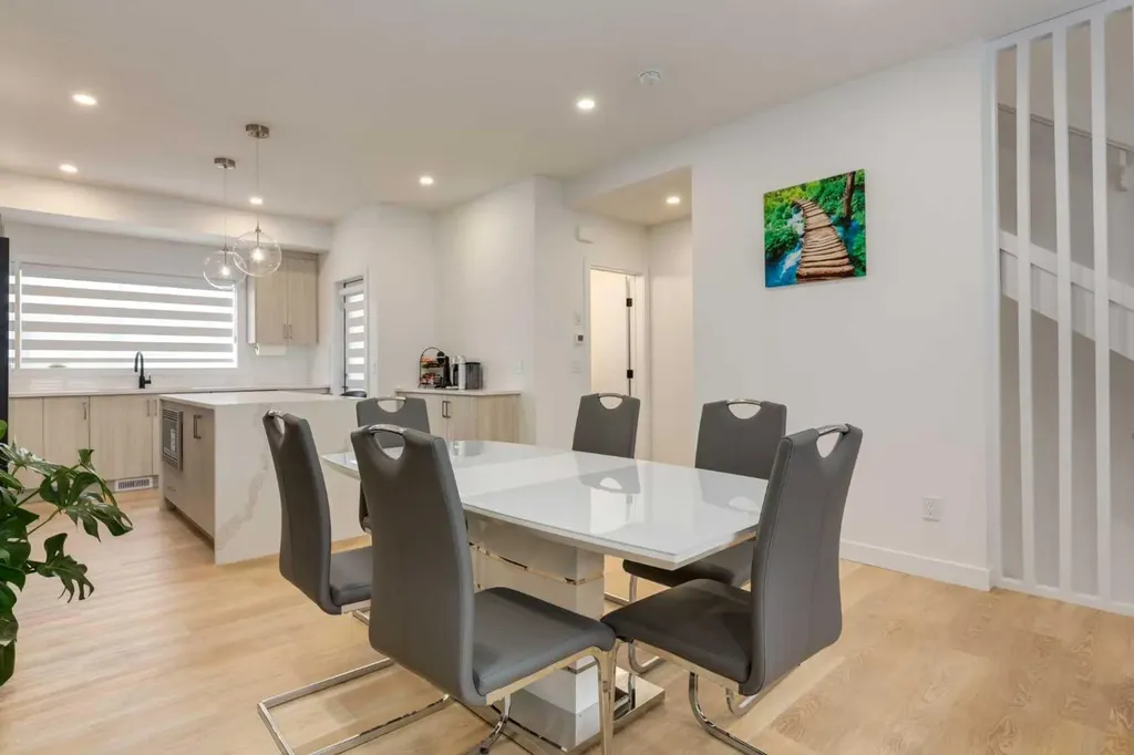 903 Mahogany Boulevard SE Calgary AB T3M 3W9